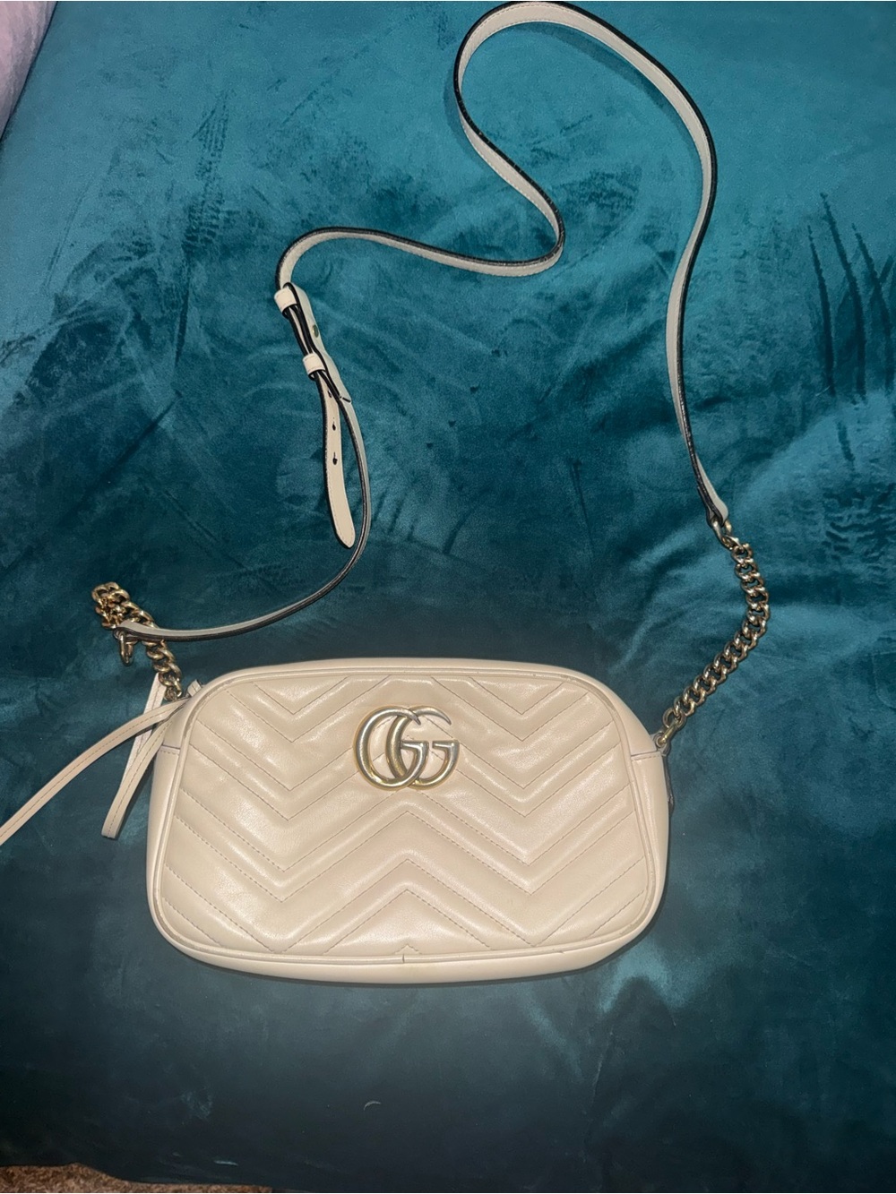 Gucci GG Marmont Quilted Shoulder Bag